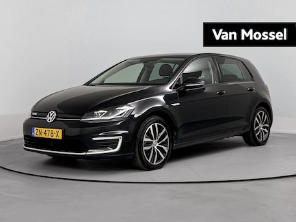 Volkswagen E-Golf 0