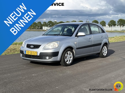 Kia Rio 0