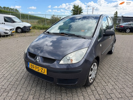 Mitsubishi Colt 0