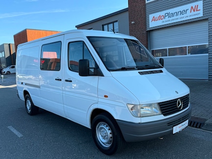 Mercedes-Benz Sprinter 0