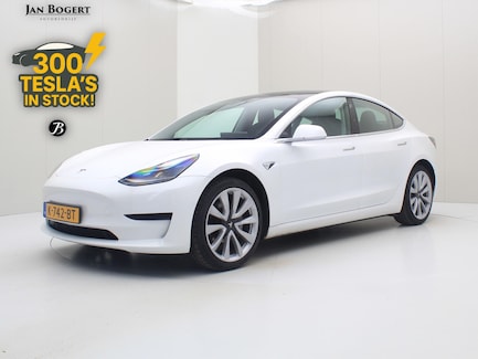 Tesla Model 3 0