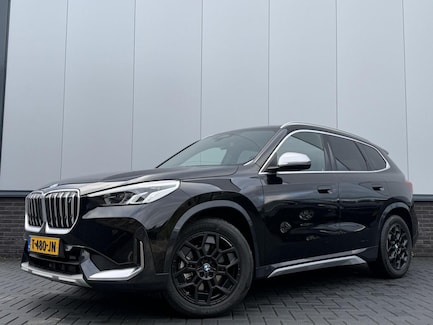 BMW iX1 0