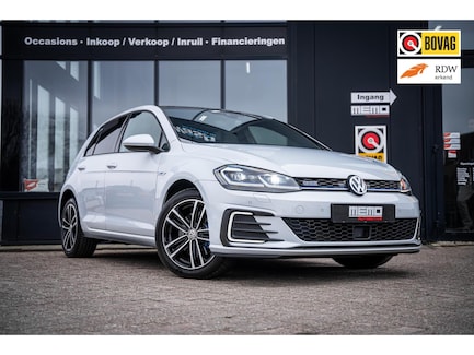 Volkswagen Golf 0