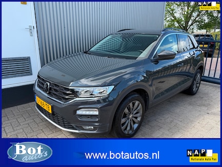 Volkswagen T-Roc 0