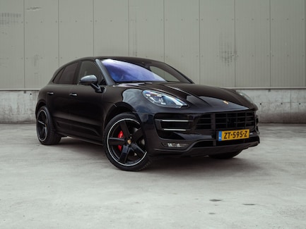 Porsche Macan 0