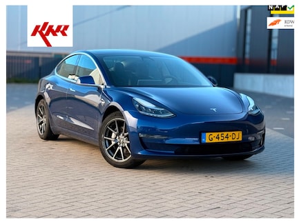 Tesla Model 3 0