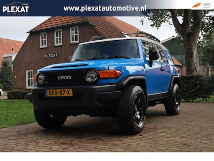 Toyota FJ Cruiser 0