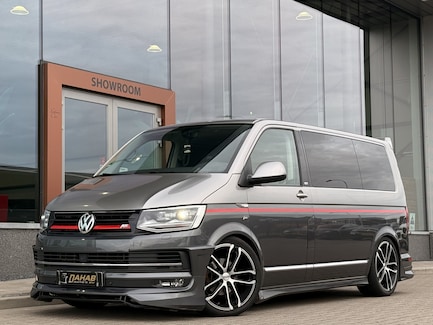 Volkswagen Multivan 0