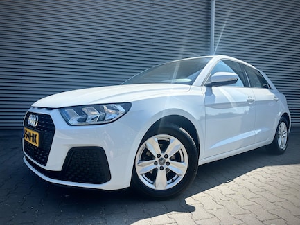 Audi A1 0