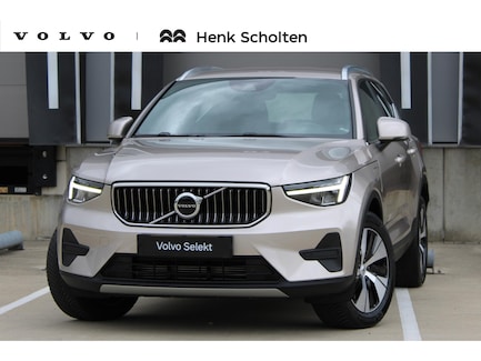 Volvo XC40 0