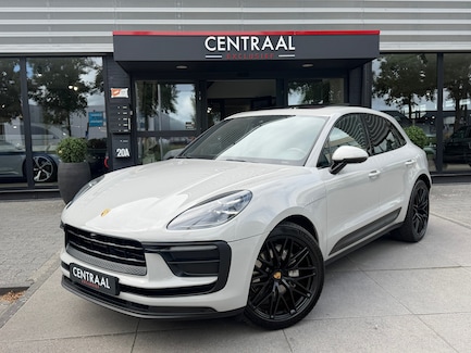 Porsche Macan 0