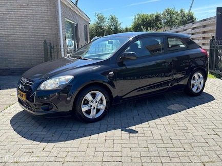 Kia ProCeed 0