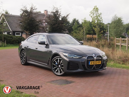 BMW i4 0