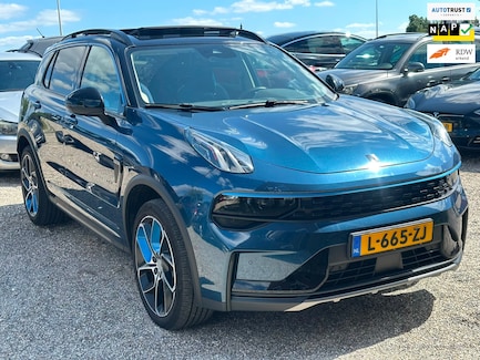 Lynk & Co 01 0