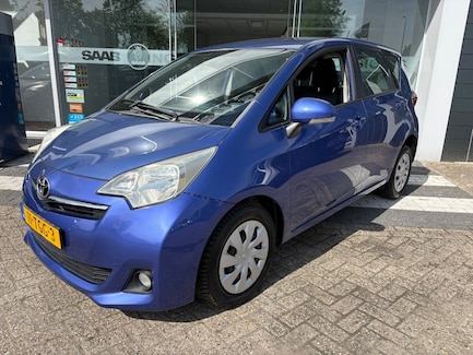 Toyota Verso-S 0