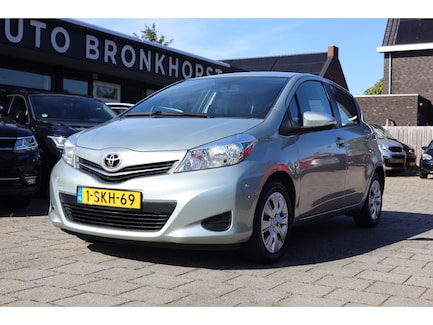 Toyota Yaris 0
