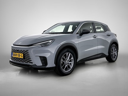 Lexus LBX 0
