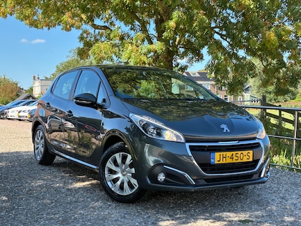 Peugeot 208 0
