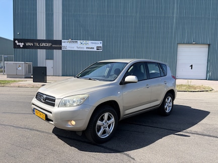 Toyota RAV4 0