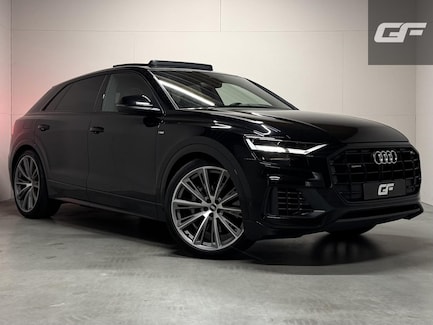 Audi Q8 0