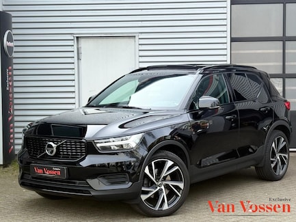 Volvo XC40 0