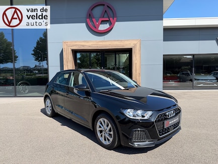 Audi A1 0