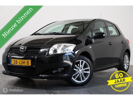 Toyota Auris 0