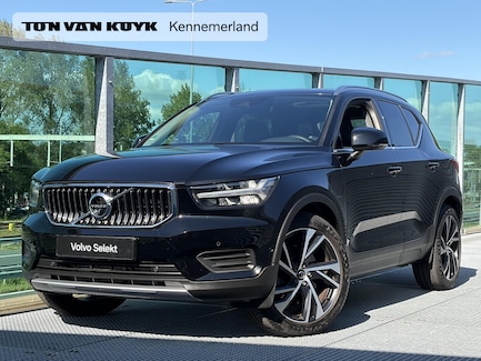 Volvo XC40 0