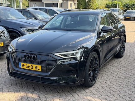 Audi E-tron 0
