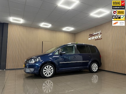 Volkswagen Touran 0