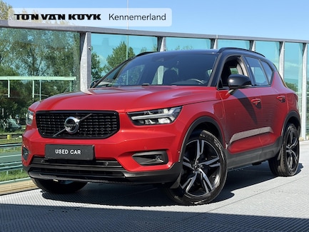Volvo XC40 0