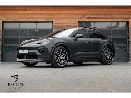 Porsche Macan 0