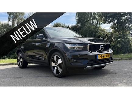 Volvo XC40 0