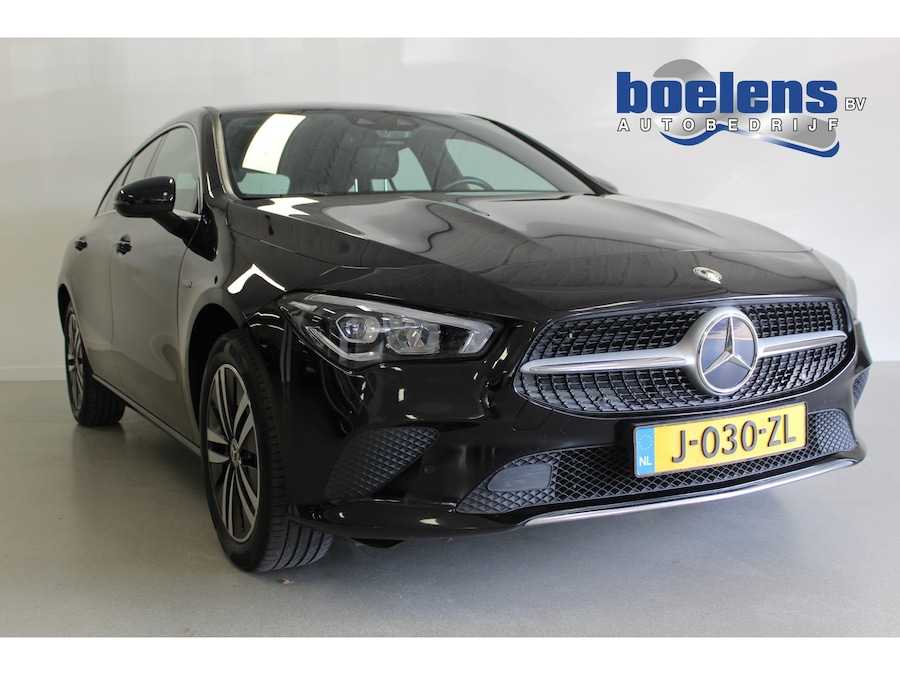 Mercedes-Benz CLA Hybride benzine [J-030-ZL] | AutoTrack
