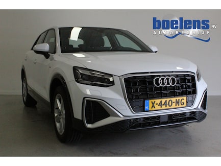 Audi Q2 0