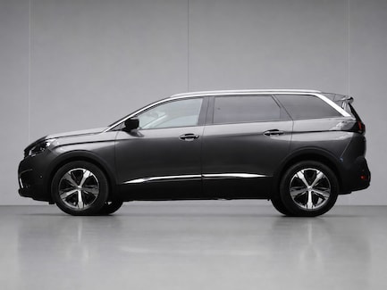 Peugeot 5008 0
