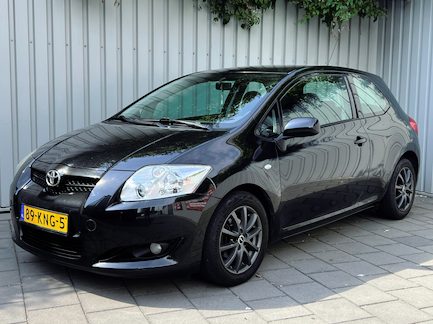 Toyota Auris 0