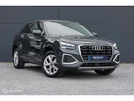 Audi Q2 0