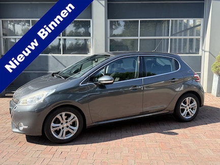 Peugeot 208 0