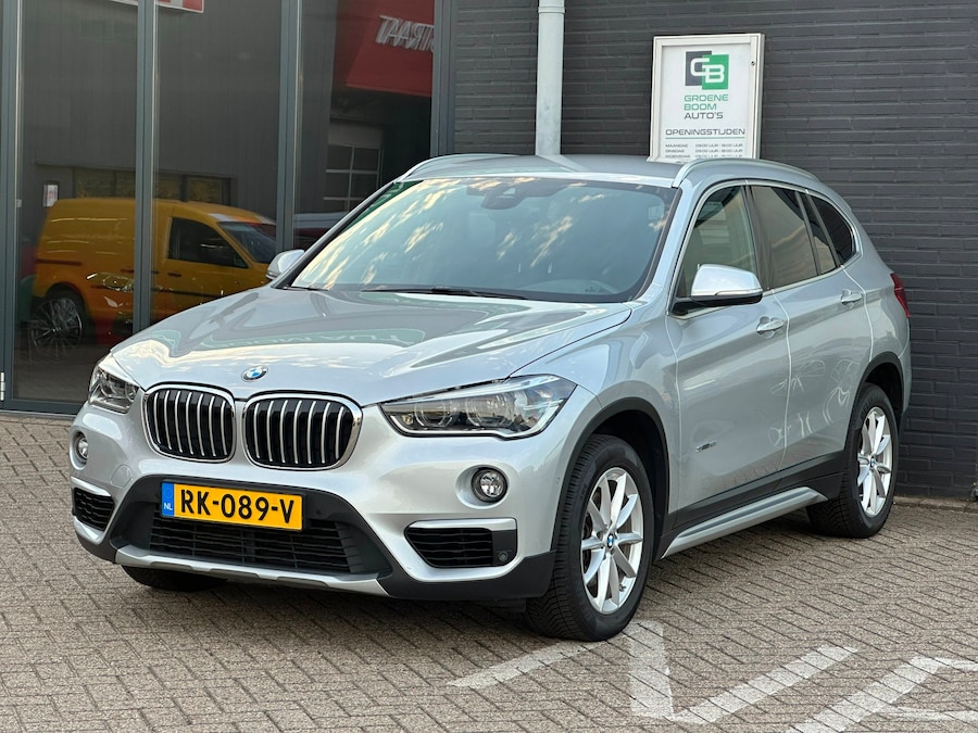 BMW X1 Benzine [RK-089-V] | AutoTrack
