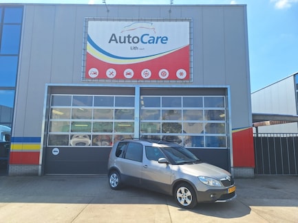 Skoda Roomster 0