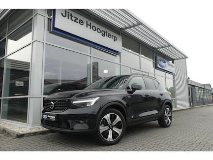 Volvo XC40 0