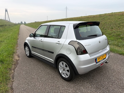 Suzuki Swift 0