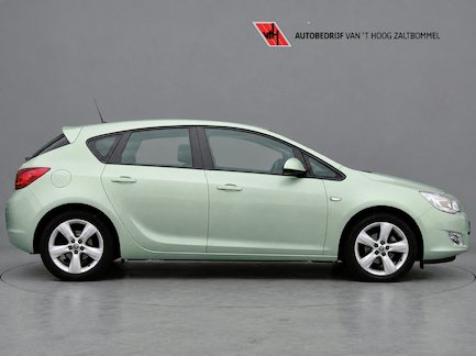 Opel Astra 0
