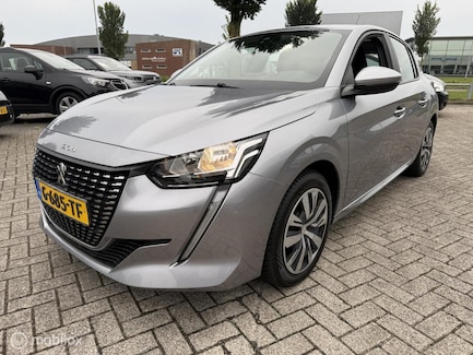 Peugeot 208 0