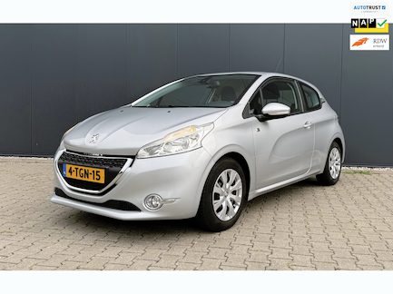 Peugeot 208 0