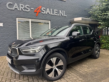 Volvo XC40 0
