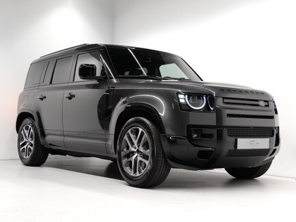 Land Rover Defender 0