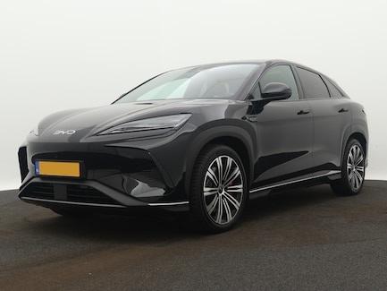 BYD SEALION 7 0