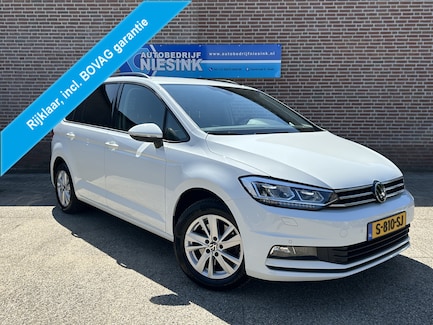 Volkswagen Touran 0